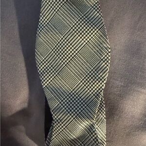 Concepts Classic Black and White Checkered Bow Tie
